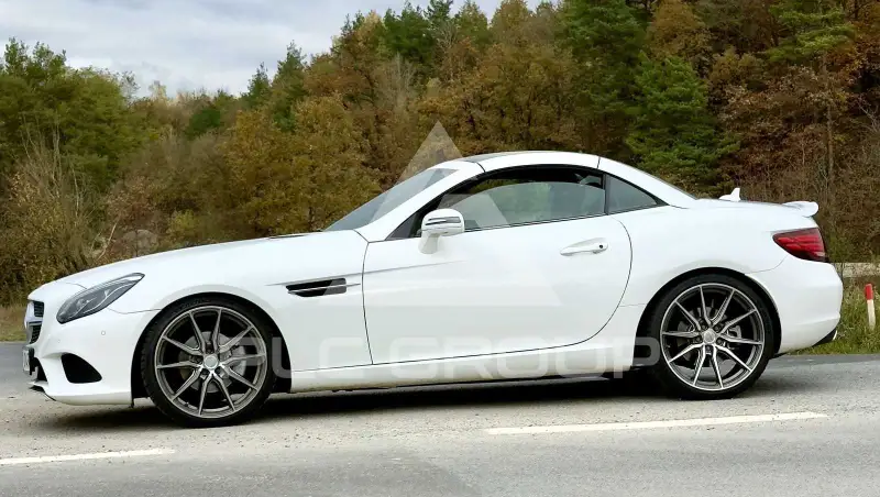 2018 Mercedes Benz SLC 180