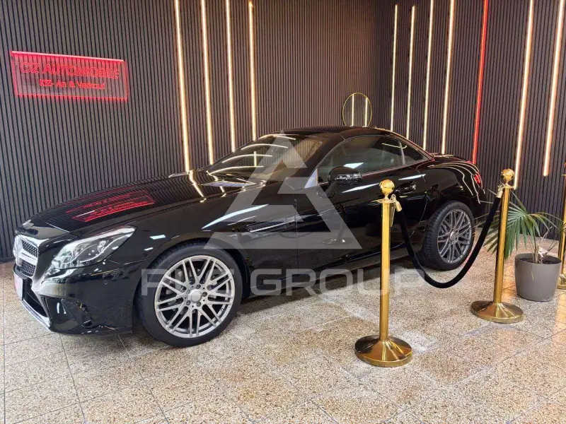 2018 Mercedes Benz SLC 180