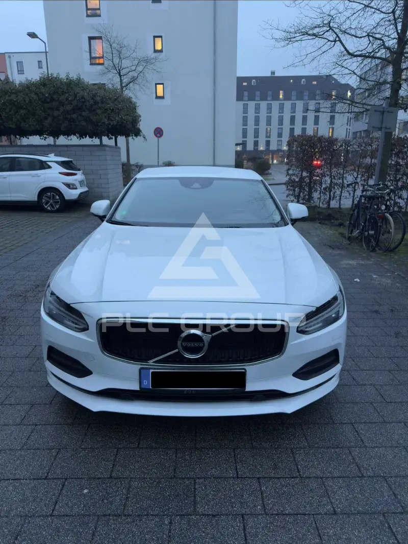 2018 Volvo S90