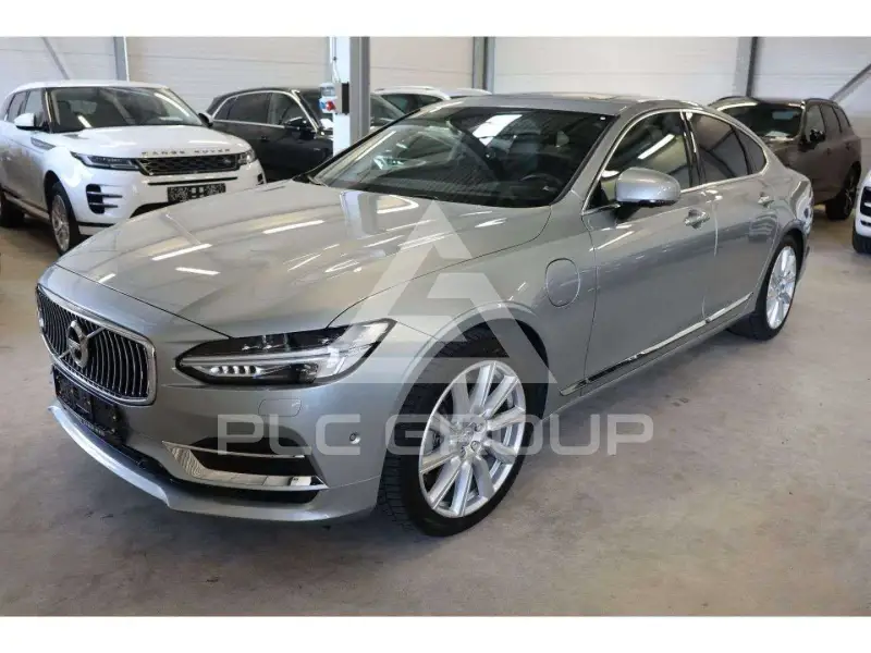 2018 Volvo S90