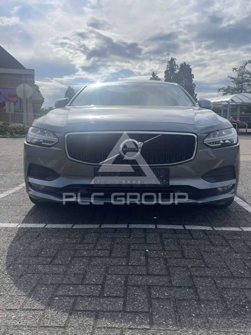 2018 Volvo S90