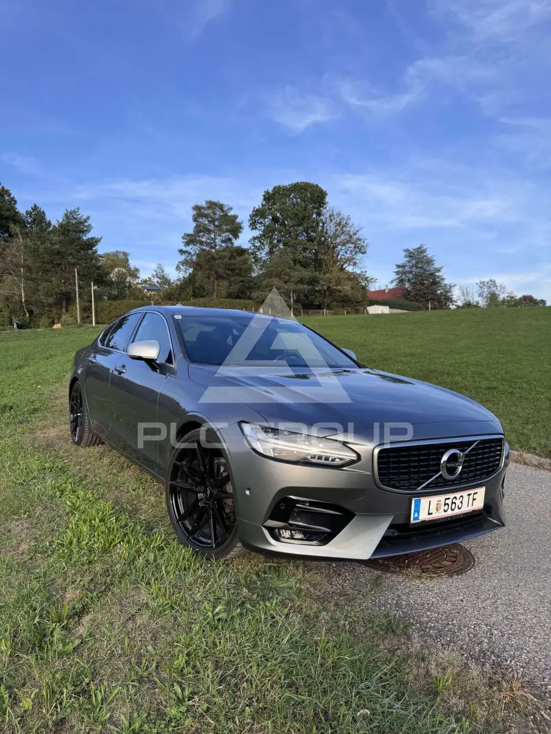 2018 Volvo S90