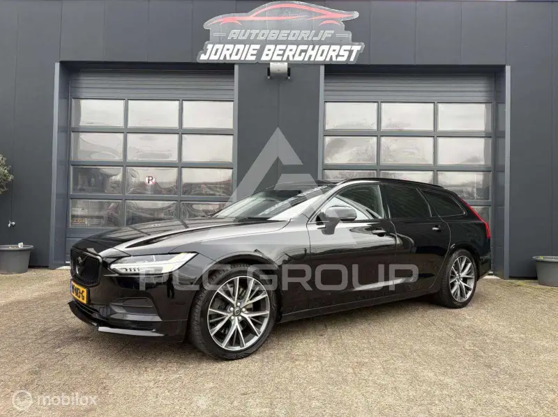2018 Volvo V90
