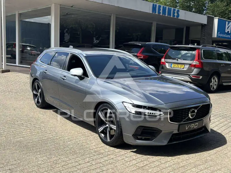 2018 Volvo V90