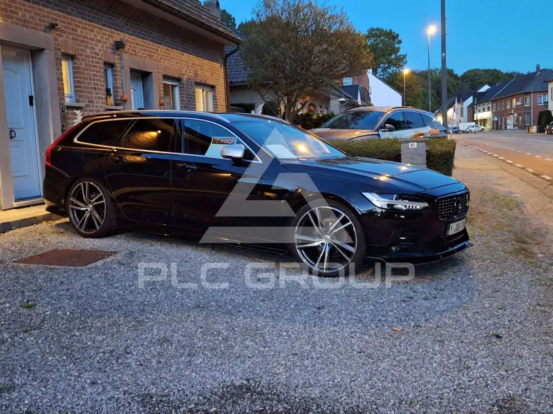 2018 Volvo V90