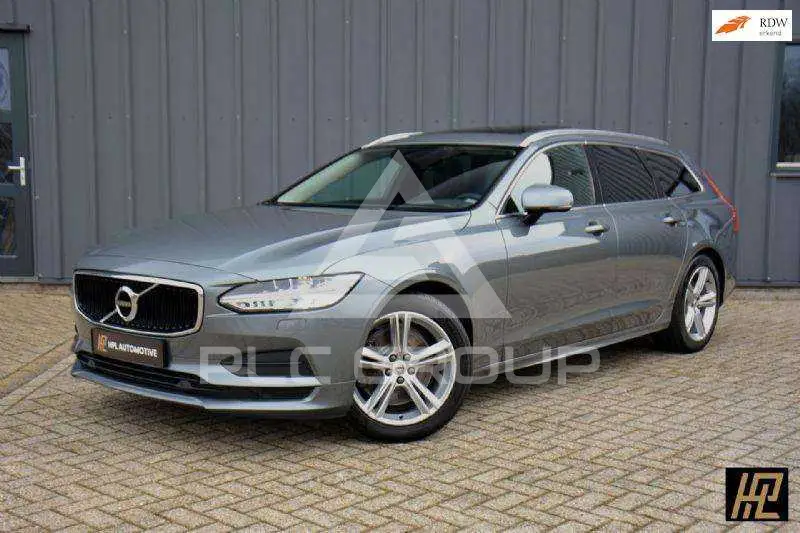 2018 Volvo V90
