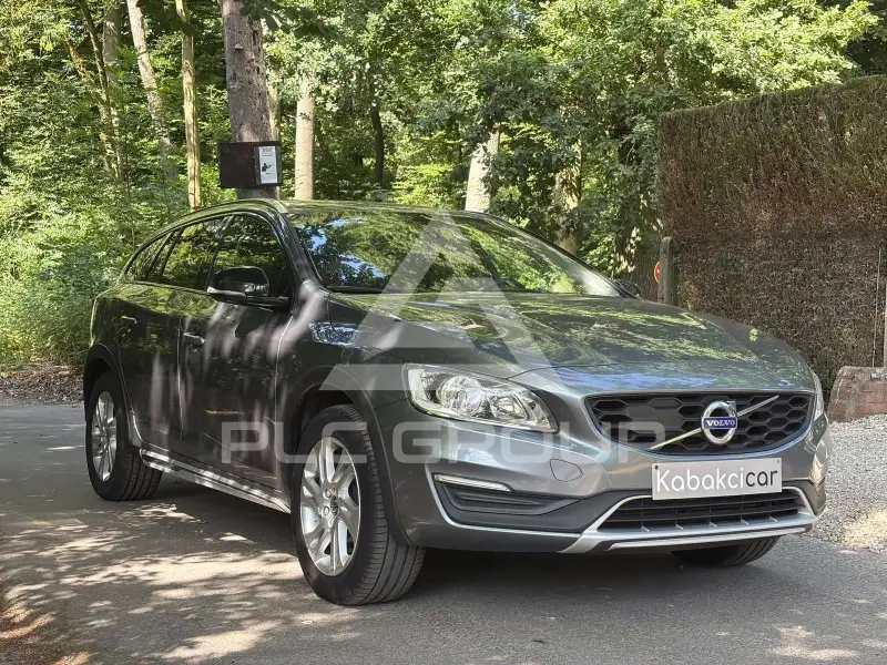2018 Volvo V60