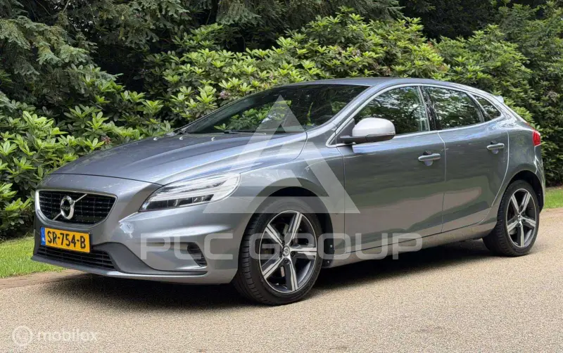 2018 Volvo V40