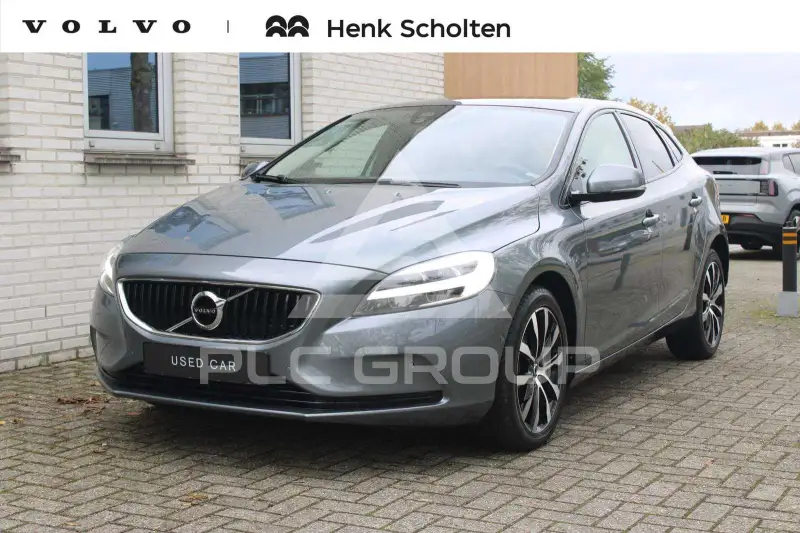 2018 Volvo V40