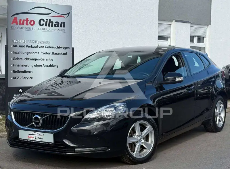 2018 Volvo V40