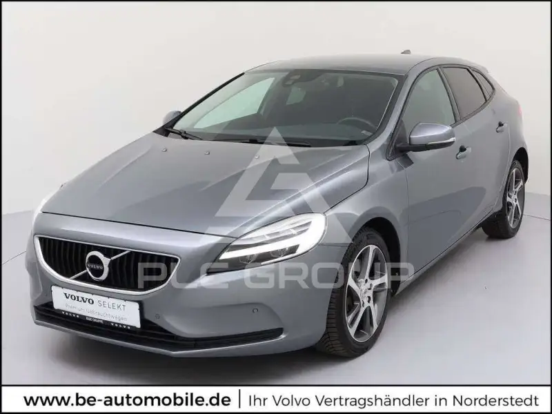 2018 Volvo V40