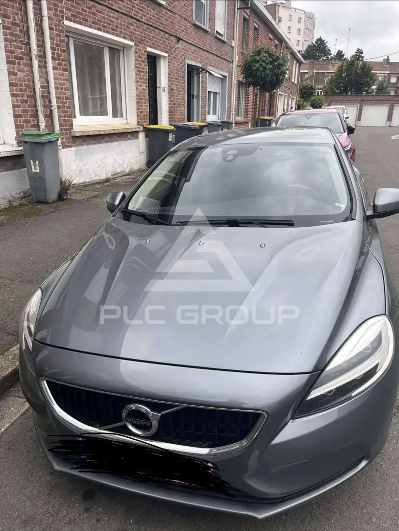 2018 Volvo V40