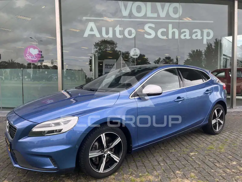 2018 Volvo V40