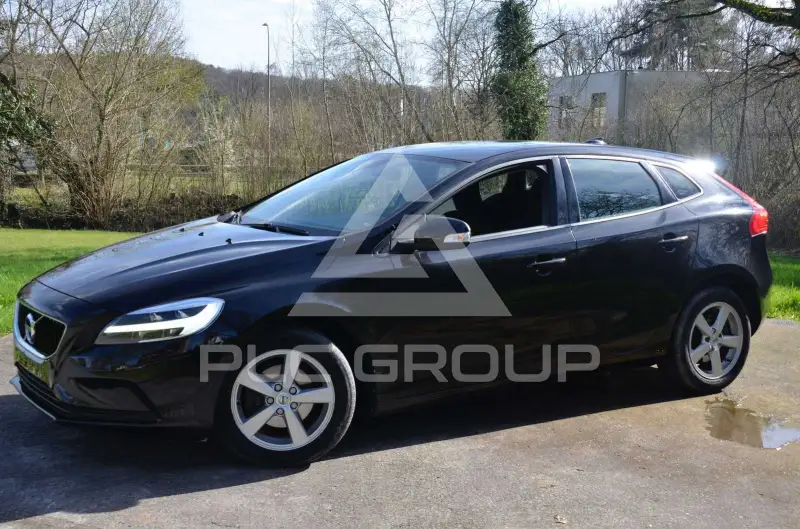 2018 Volvo V40