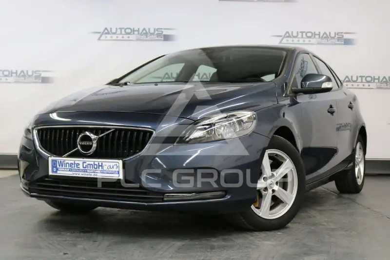 2018 Volvo V40