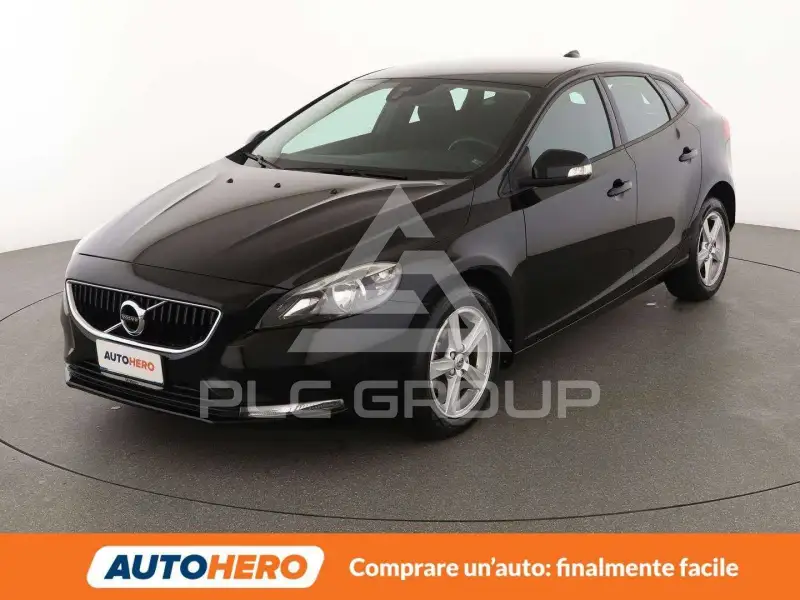 2018 Volvo V40