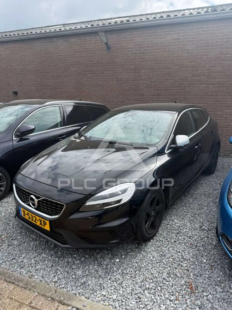 2018 Volvo V40