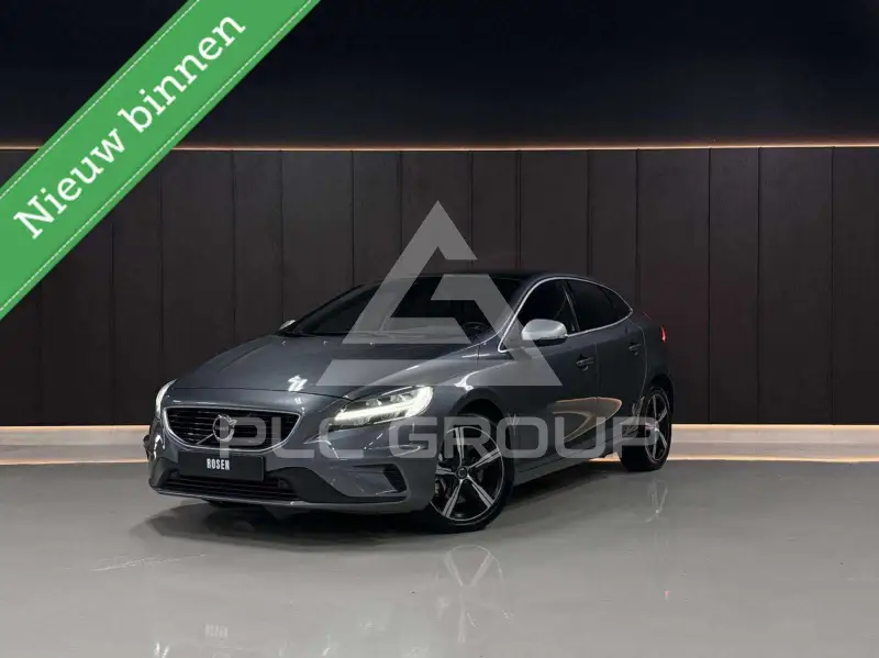 2018 Volvo V40