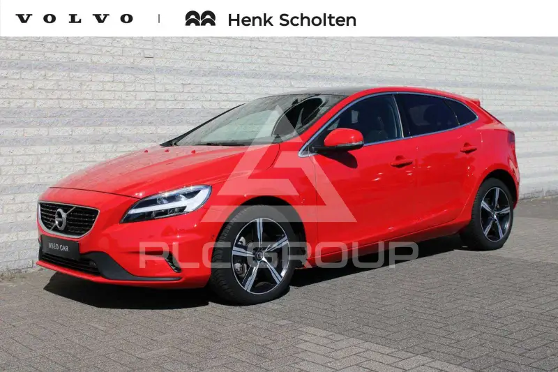 2018 Volvo V40