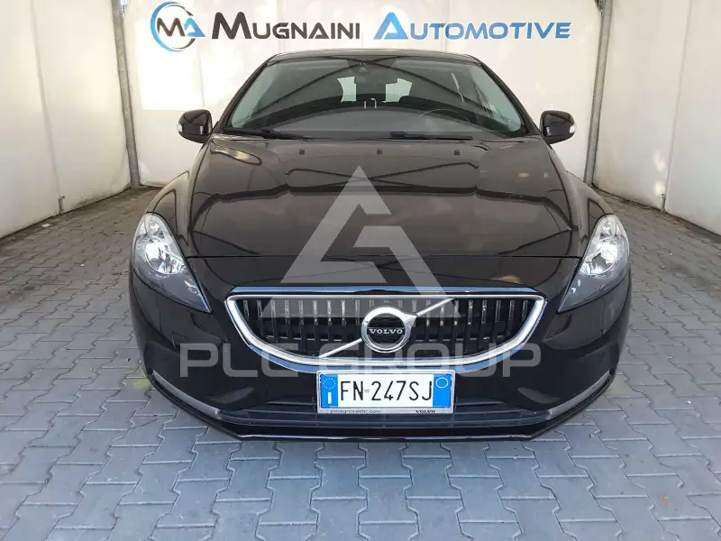 2018 Volvo V40