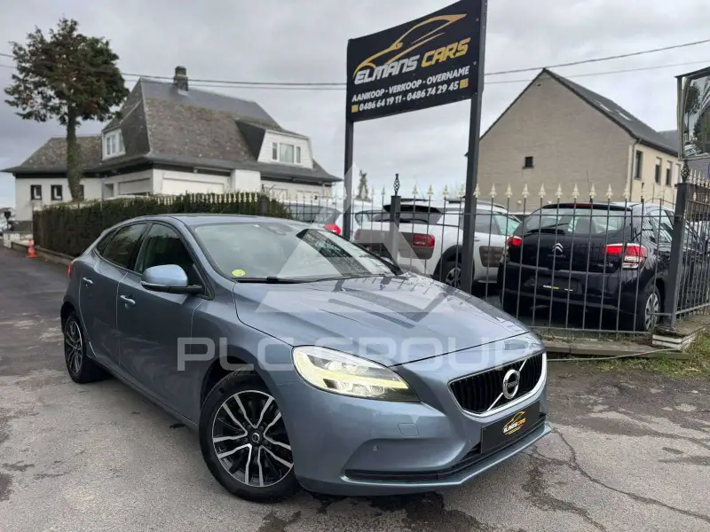 2018 Volvo V40