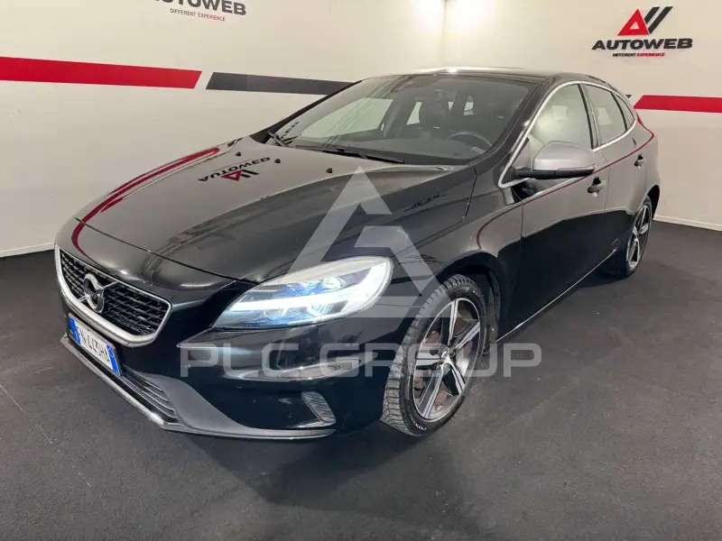 2018 Volvo V40