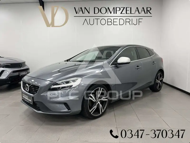 2018 Volvo V40