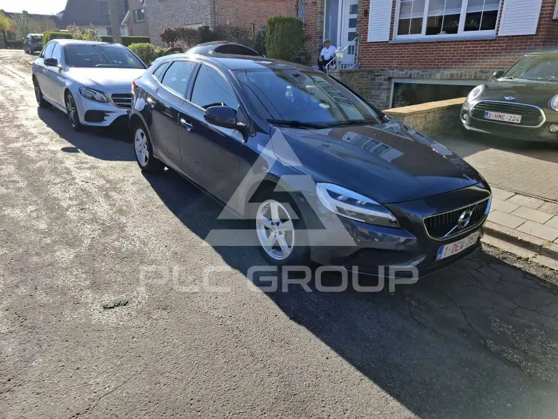 2018 Volvo V40