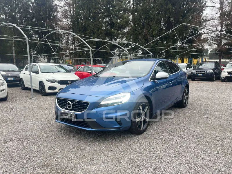 2018 Volvo V40