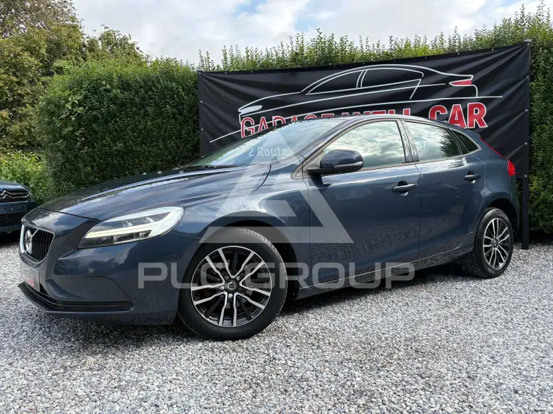 2018 Volvo V40