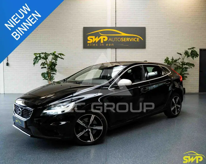 2018 Volvo V40