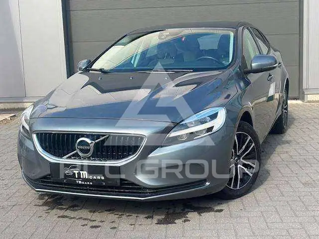 2018 Volvo V40