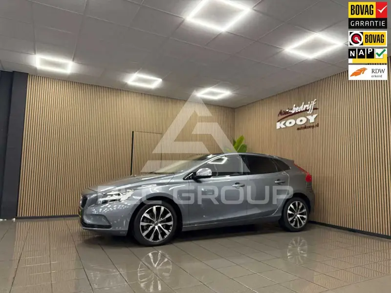 2018 Volvo V40