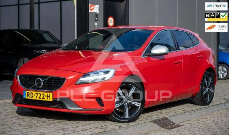 2018 Volvo V40