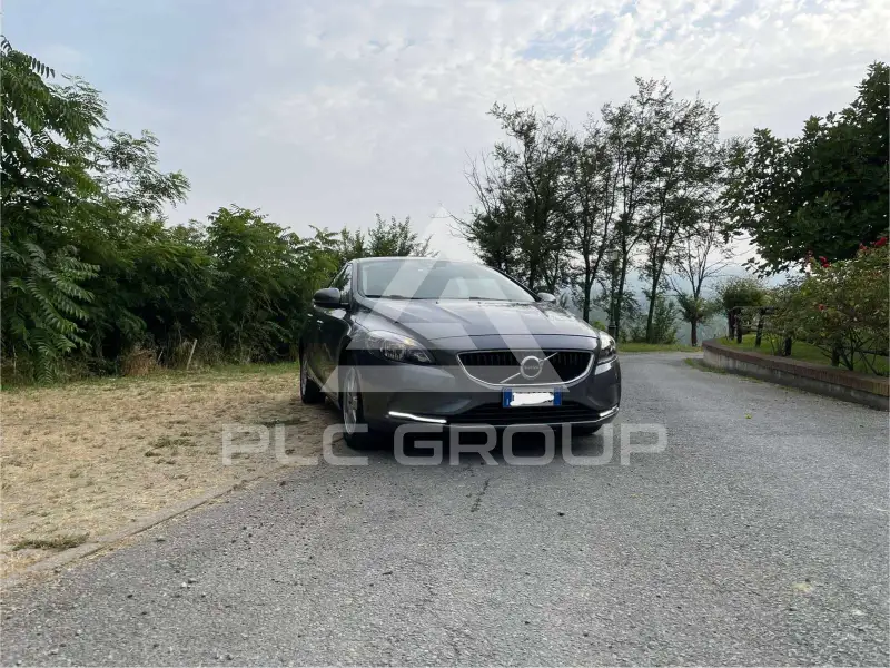 2018 Volvo V40