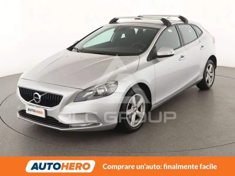 2018 Volvo V40
