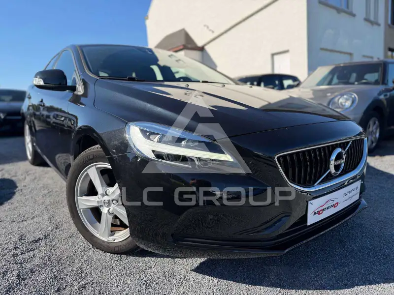 2018 Volvo V40