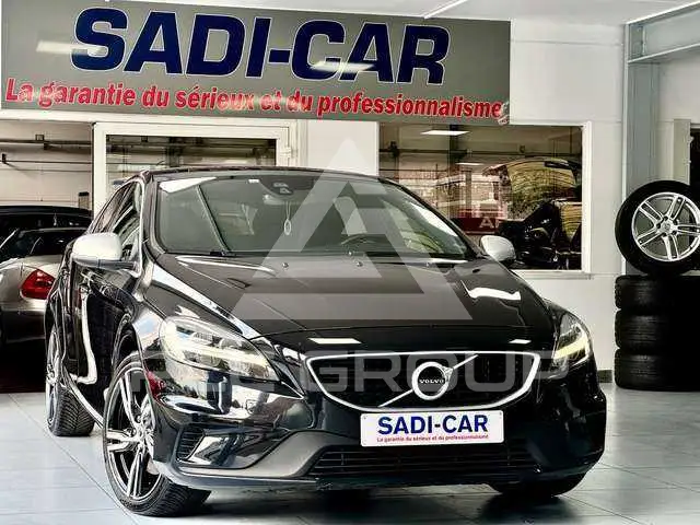 2018 Volvo V40