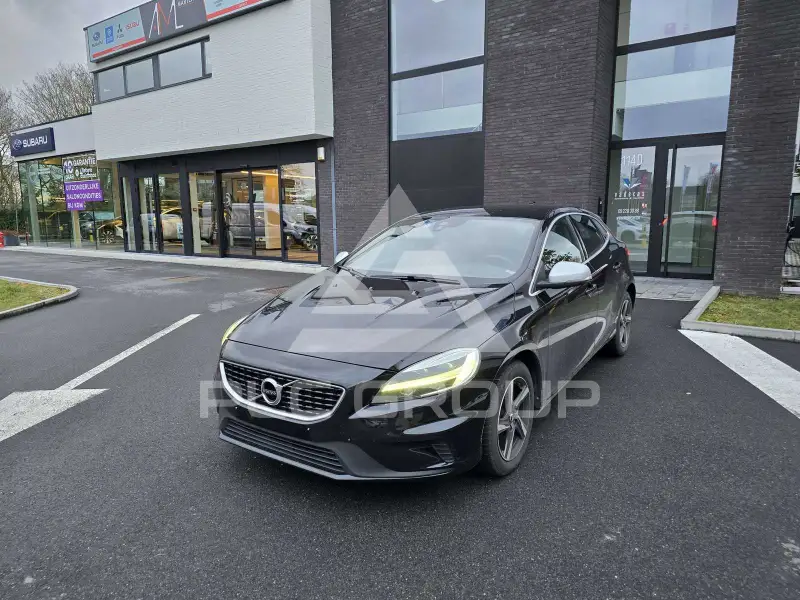2018 Volvo V40