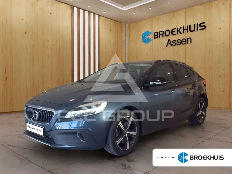 2018 Volvo V40