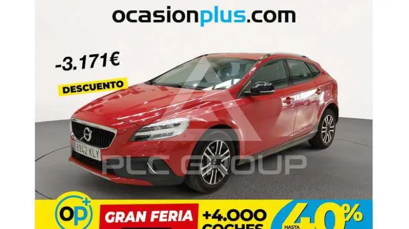 2018 Volvo V40