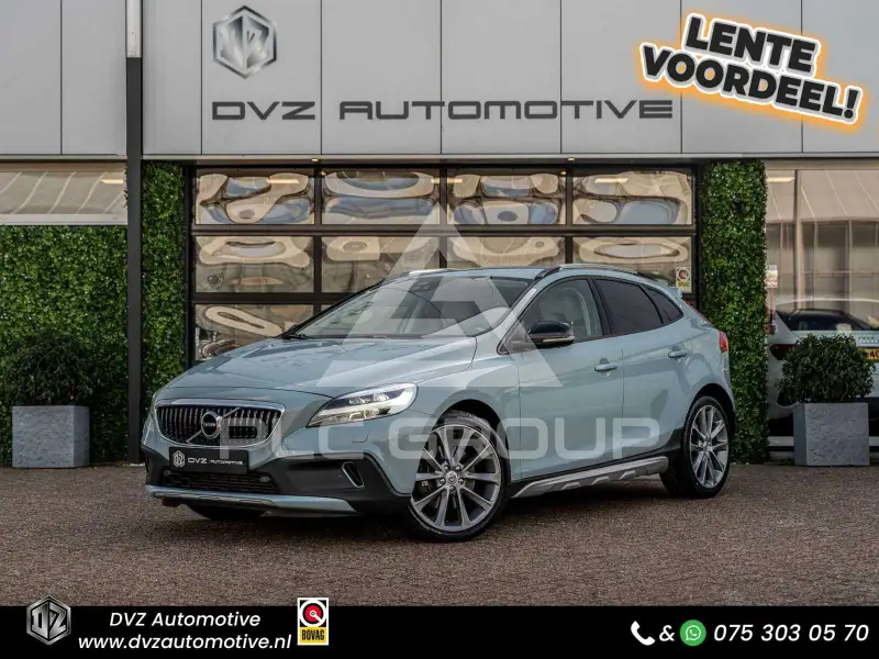 2018 Volvo V40