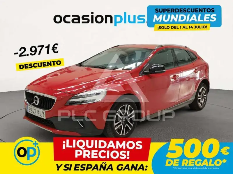 2018 Volvo V40