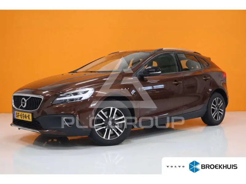 2018 Volvo V40