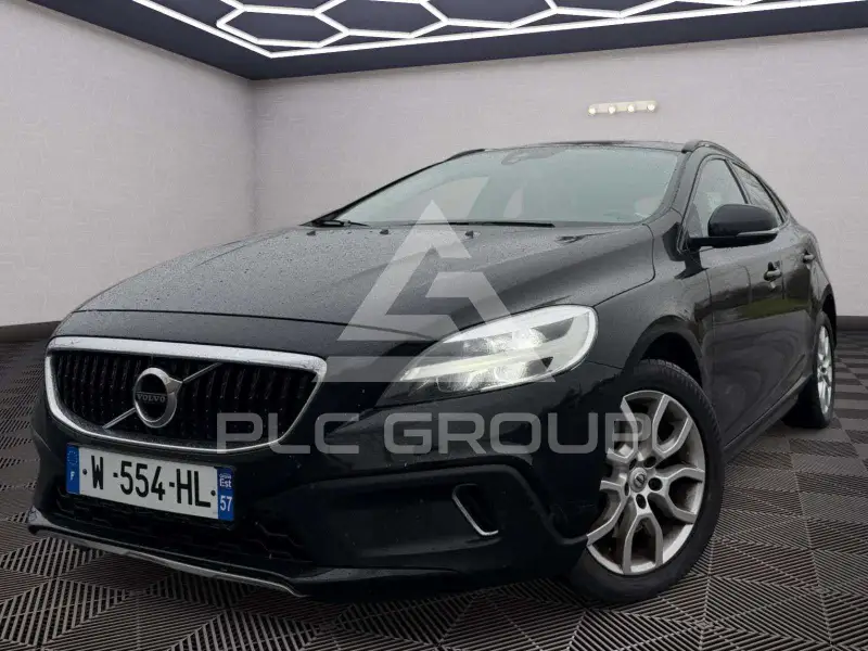2018 Volvo V40