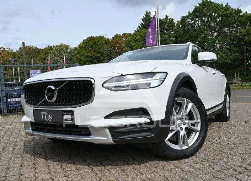2018 Volvo V90