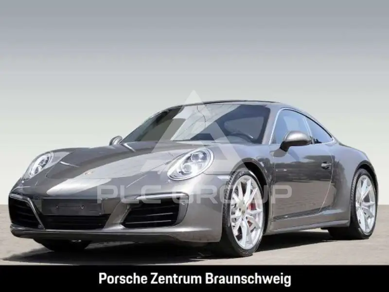 2018 Porsche 911
