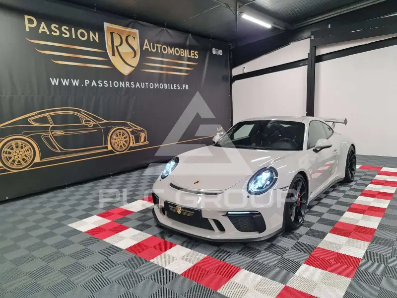 2018 Porsche 911