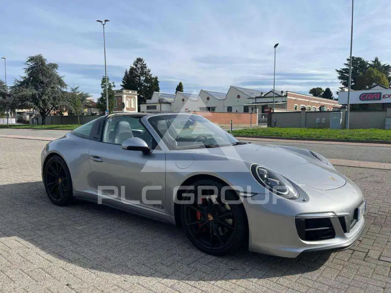 2018 Porsche 911