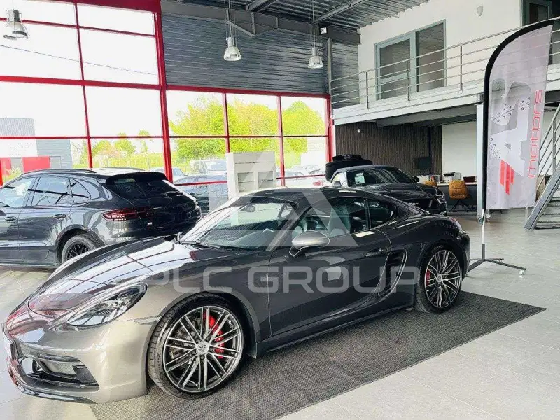 2018 Porsche 718